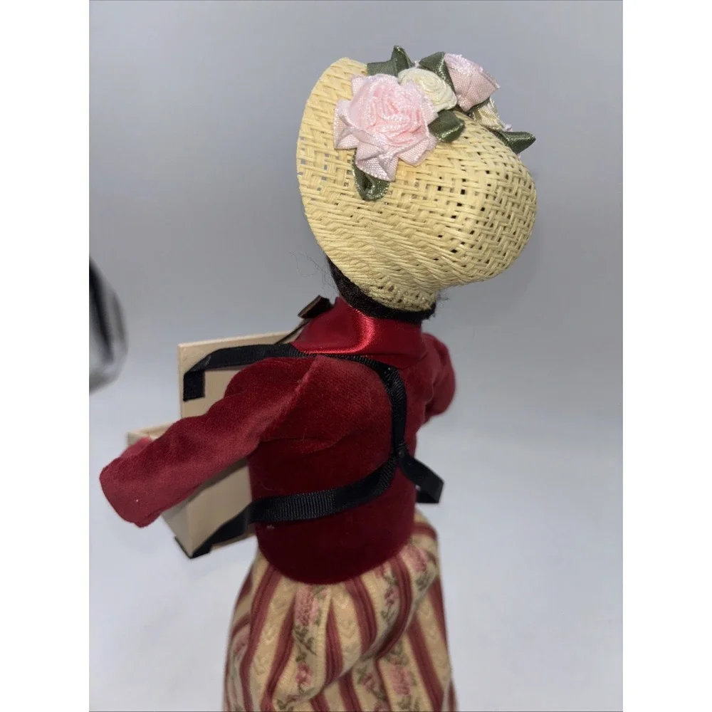 Byers Choice Woman  Macfarlane Lane & Co Fine Hat Trimmings ~ Ribbons & Laces
